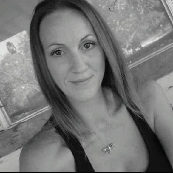 Meet your Posher, Paula - Picture 1 of 1